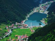 Karadeniz Turu 3 Gece 4 Gün ( Uçaklı )
